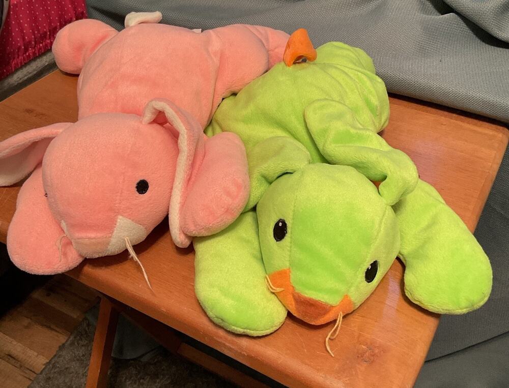 Vintage Ty Pillow Pals Carrots Pink & Green Orange Bunny Rabbit Stuffed 96 & 98